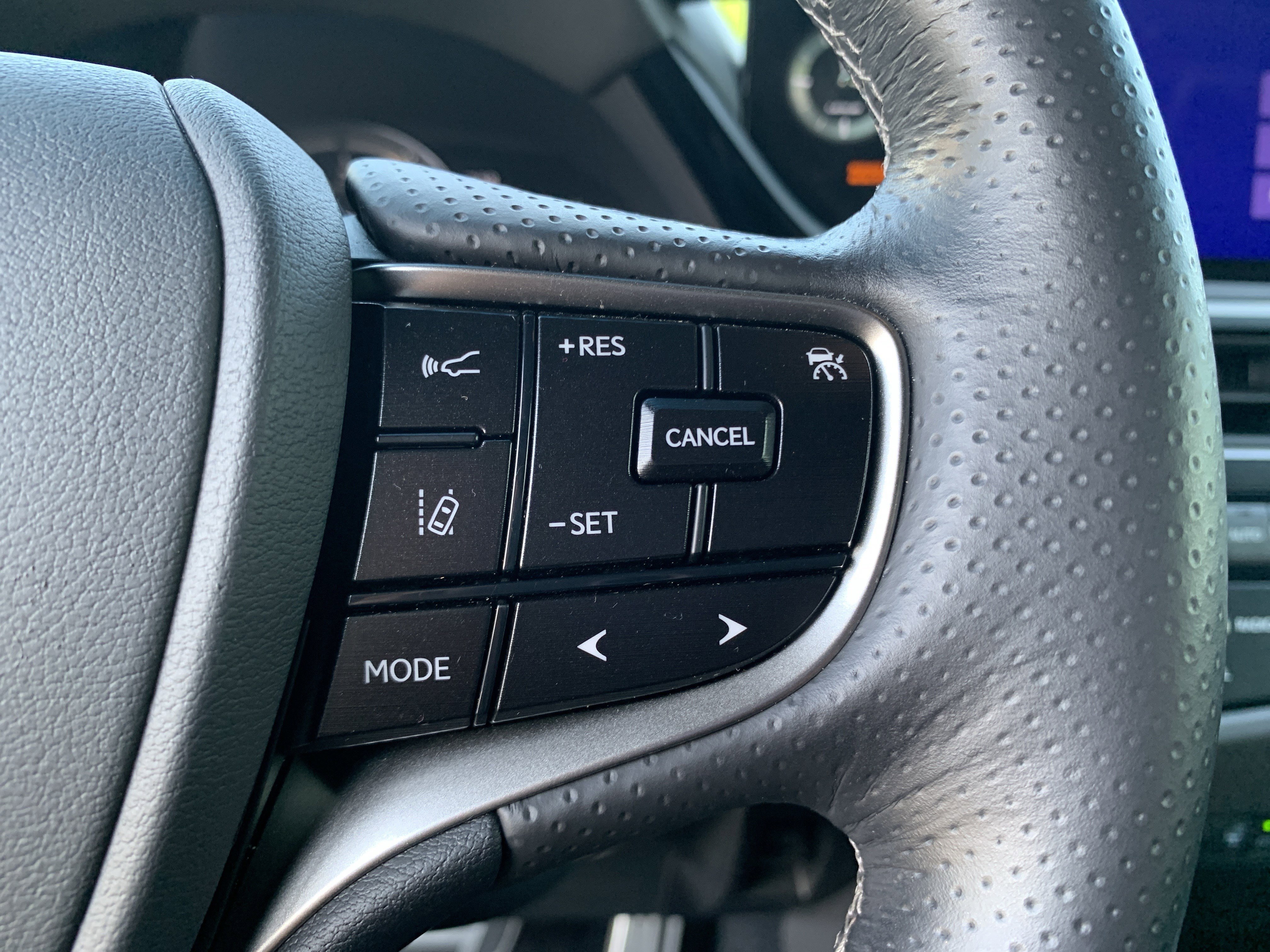 Used 2025 Lexus ES 350 F Sport FWD image 20