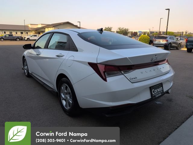 Used 2023 Hyundai Elantra SEL FWD image 5