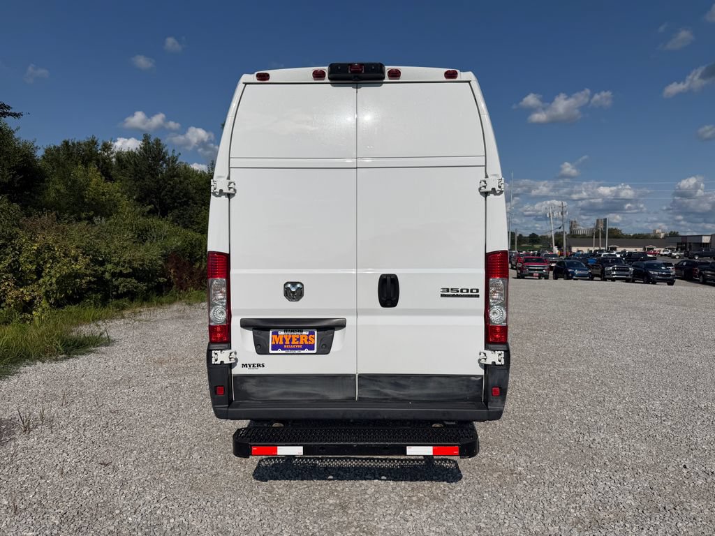 Used 2023 RAM ProMaster 3500 w/ Lane Management Group FWD image 18
