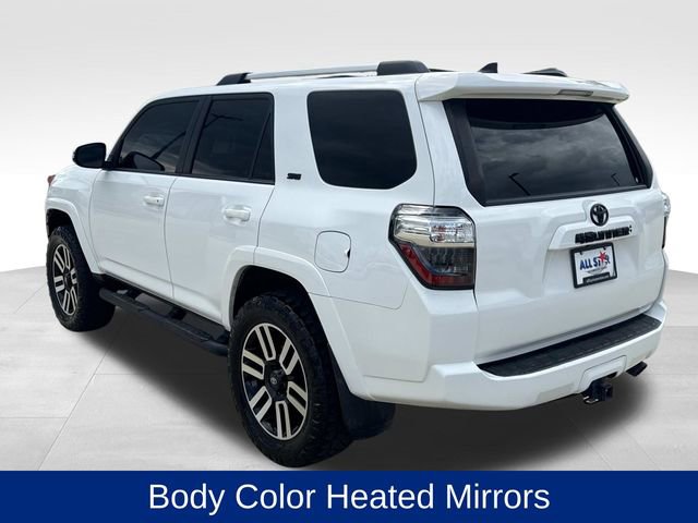 Used 2021 Toyota 4Runner SR5 Premium w/ Moonroof Package RWD image 7