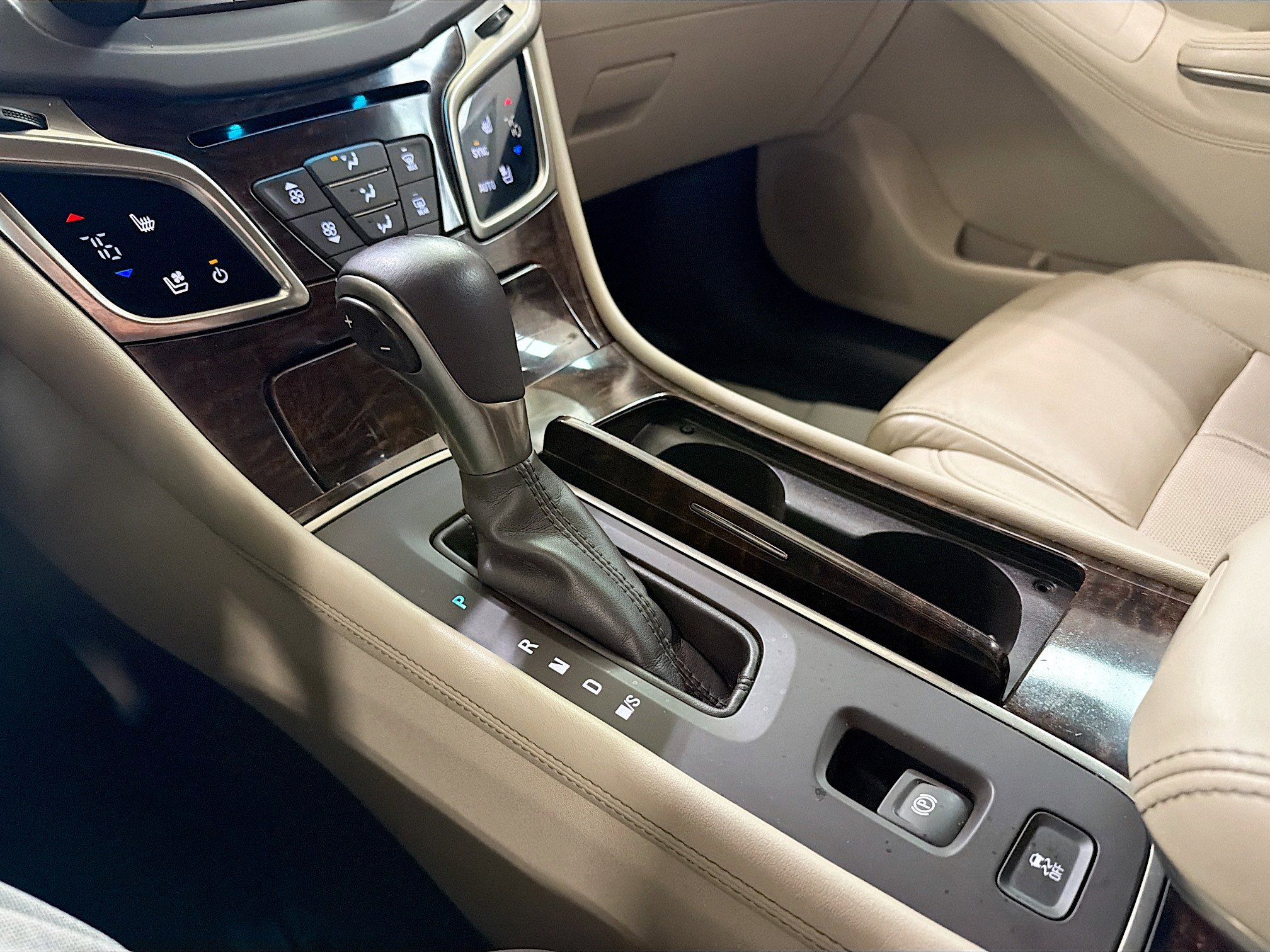 Used 2014 Buick LaCrosse Premium image 10