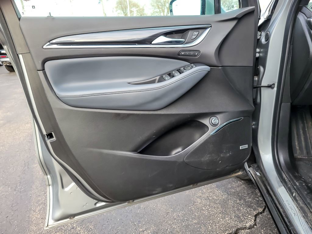 Certified 2024 Buick Enclave Premium AWD/4WD image 18