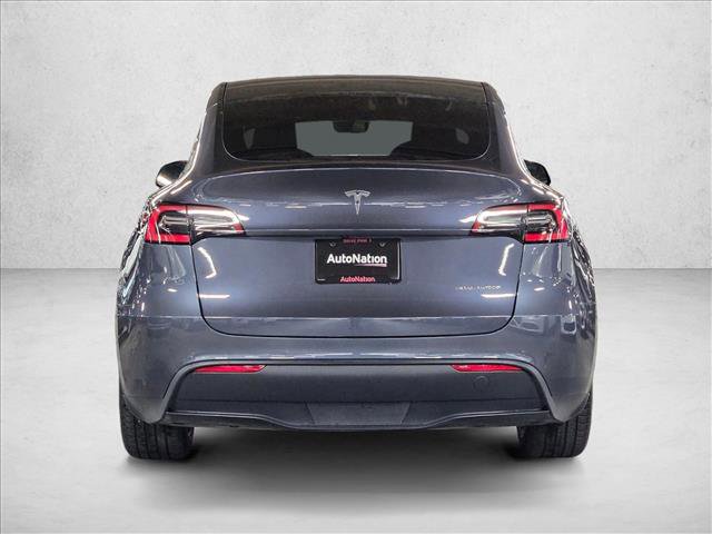 Used 2021 Tesla Model Y Long Range image 7