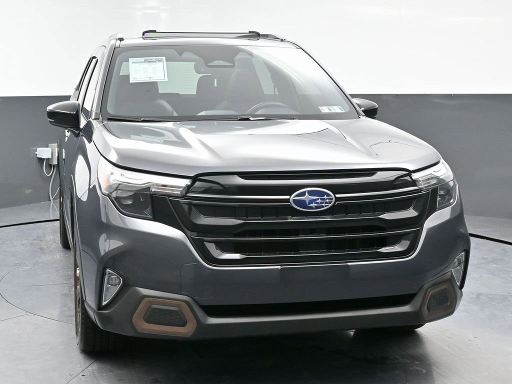 Used 2025 Subaru Forester Sport image 4