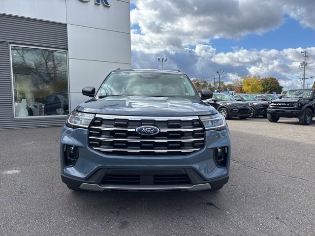 New 2026 Ford Explorer Active image 3