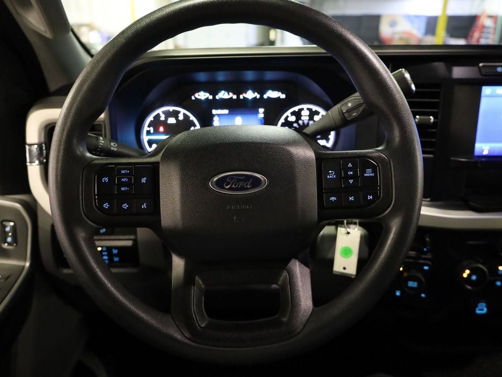 Used 2024 Ford F350 XLT w/ FX4 Off-Road Package image 22