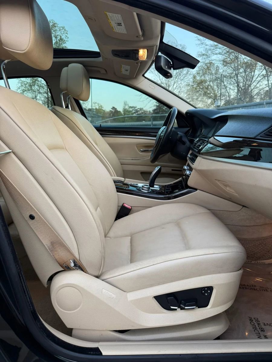 Used 2011 BMW 535i Sedan RWD image 11