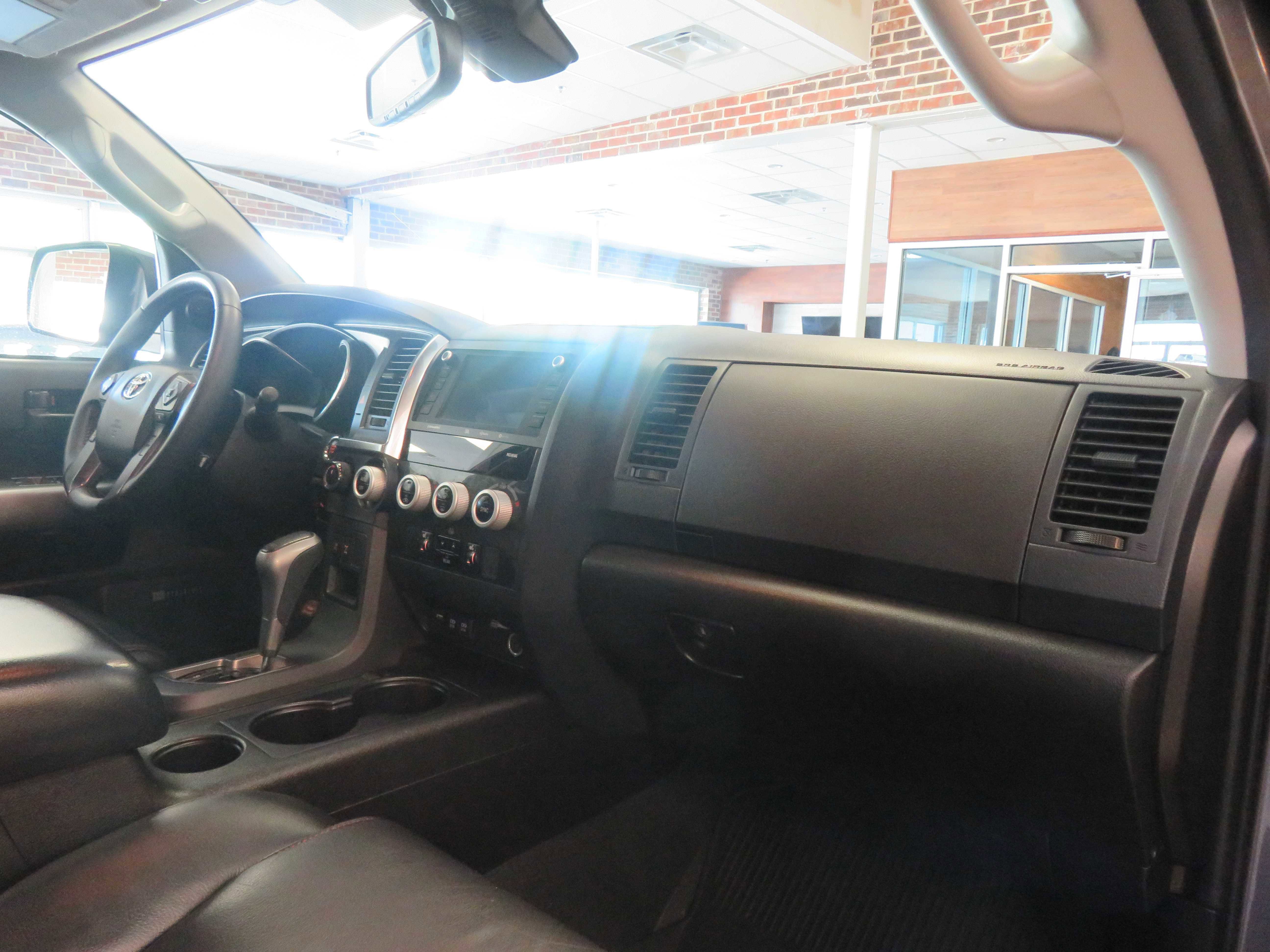 Used 2021 Toyota Sequoia TRD Pro AWD/4WD image 35