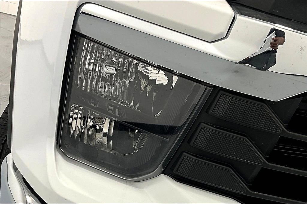 Used 2024 Chevrolet Silverado 2500 LT image 40