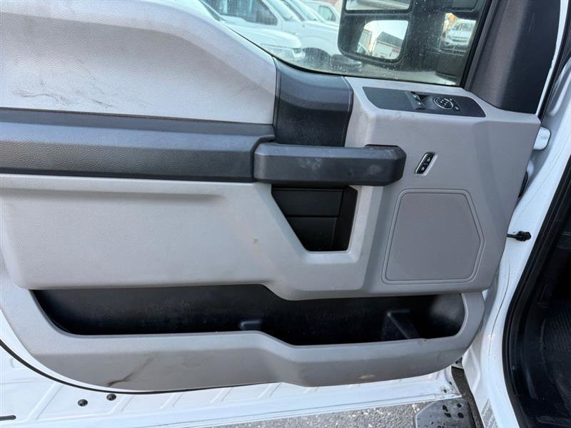 Used 2017 Ford F250 XL w/ Power Equipment Group image 31