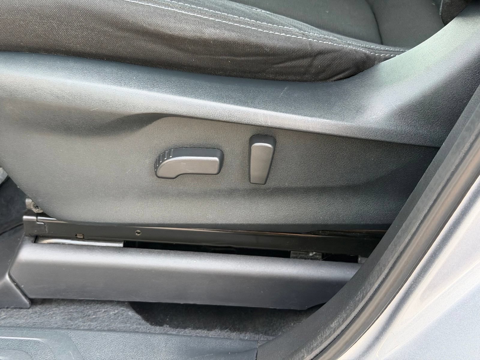 Used 2019 Subaru Ascent Premium AWD/4WD image 14