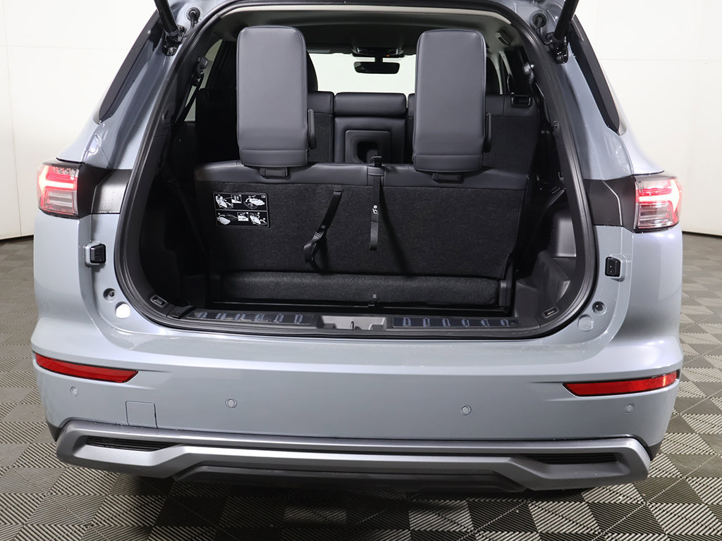 New 2026 Mitsubishi Outlander SE AWD/4WD image 16