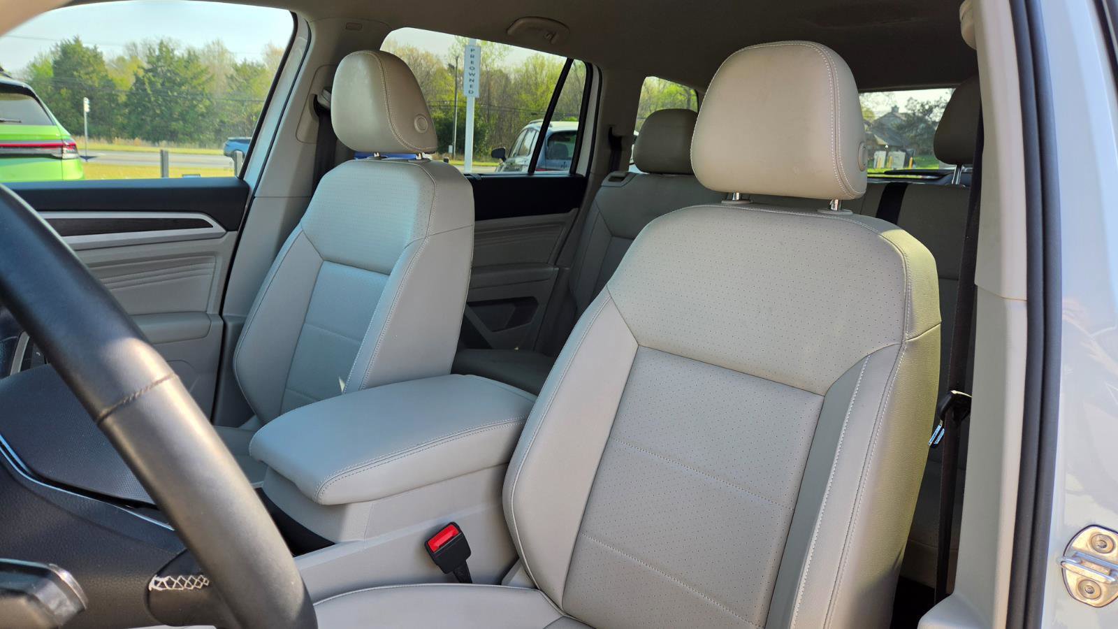 Certified 2022 Volkswagen Atlas SE image 5