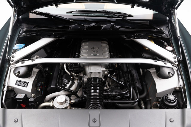 Used 2008 Aston Martin V8 Vantage Roadster image 6
