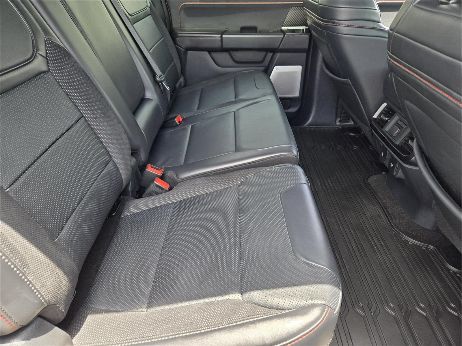 Certified 2025 Ford F150 Raptor AWD/4WD image 29