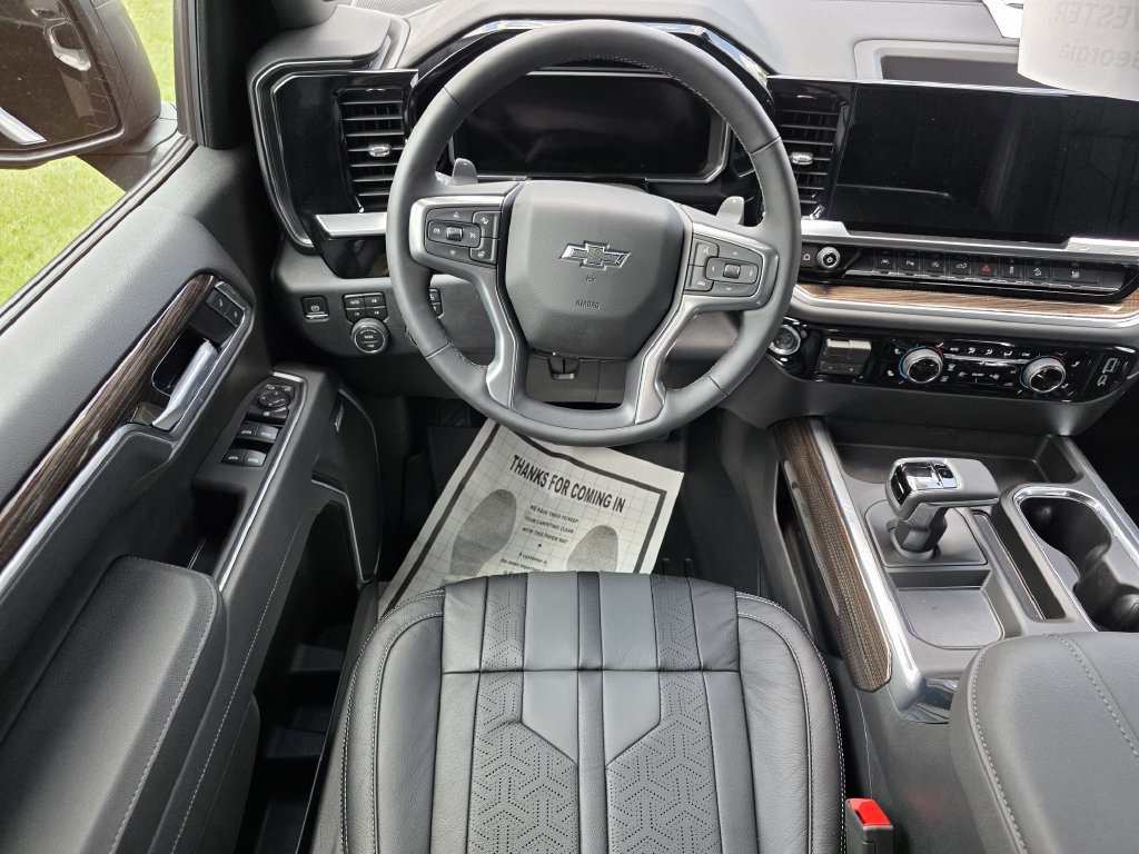 New 2026 Chevrolet Silverado 1500 RST AWD/4WD image 16