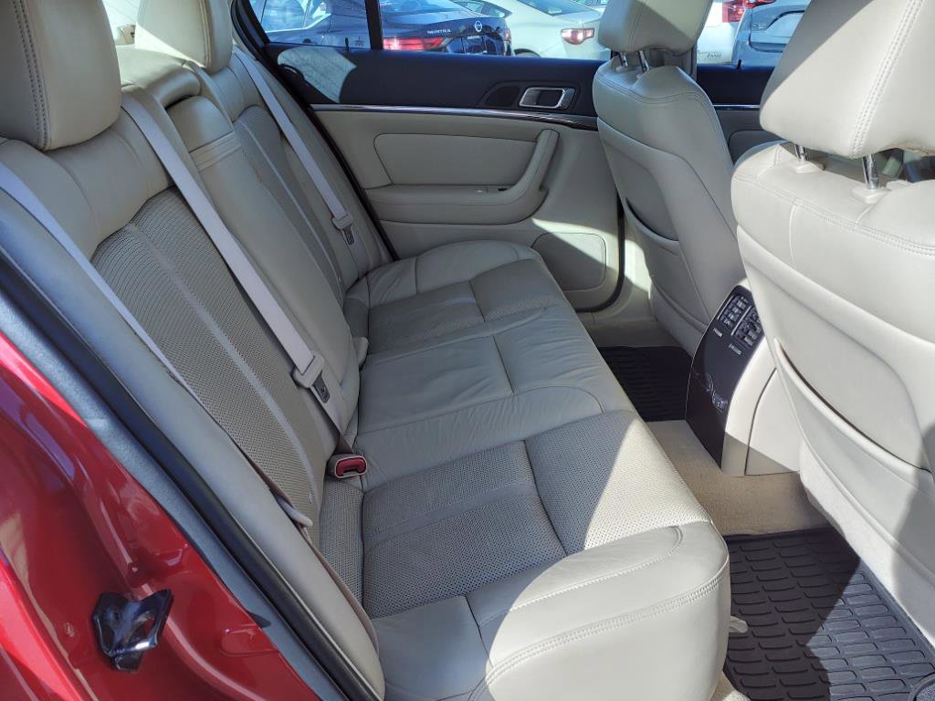 Used 2009 Lincoln MKS AWD image 15