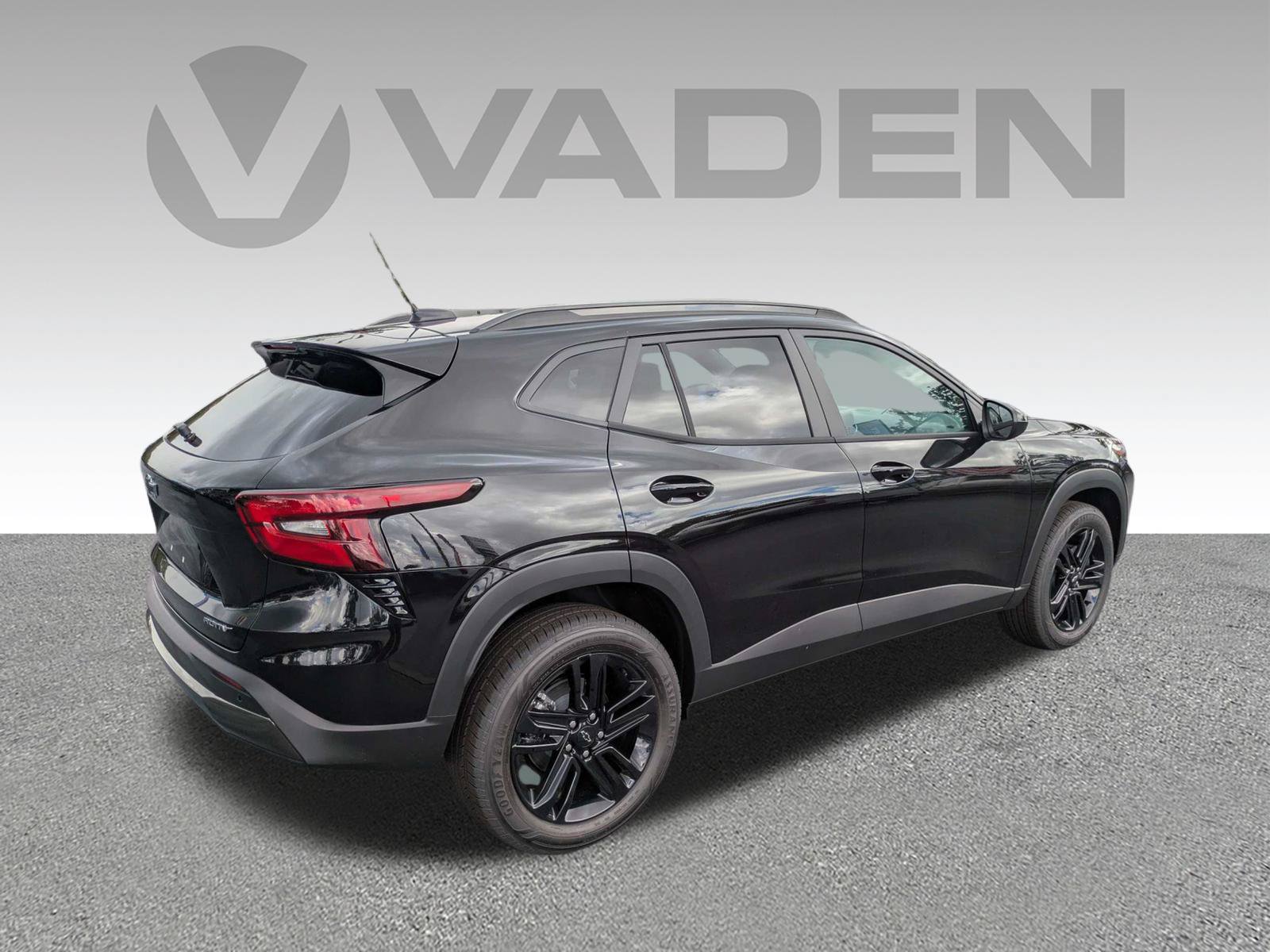 New 2026 Chevrolet Trax ACTIV w/ Driver Confidence Package FWD image 23