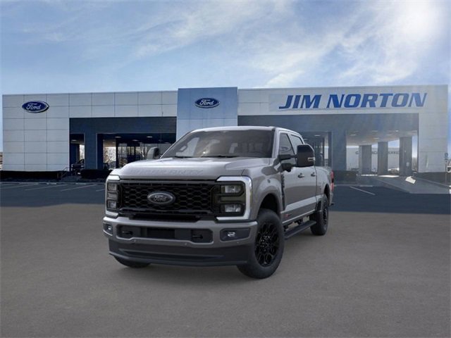 New 2026 Ford F250 Lariat w/ Black Appearance Package image 2