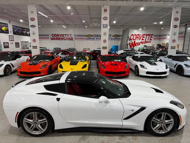 Used 2016 Chevrolet Corvette Stingray Coupe RWD image 6
