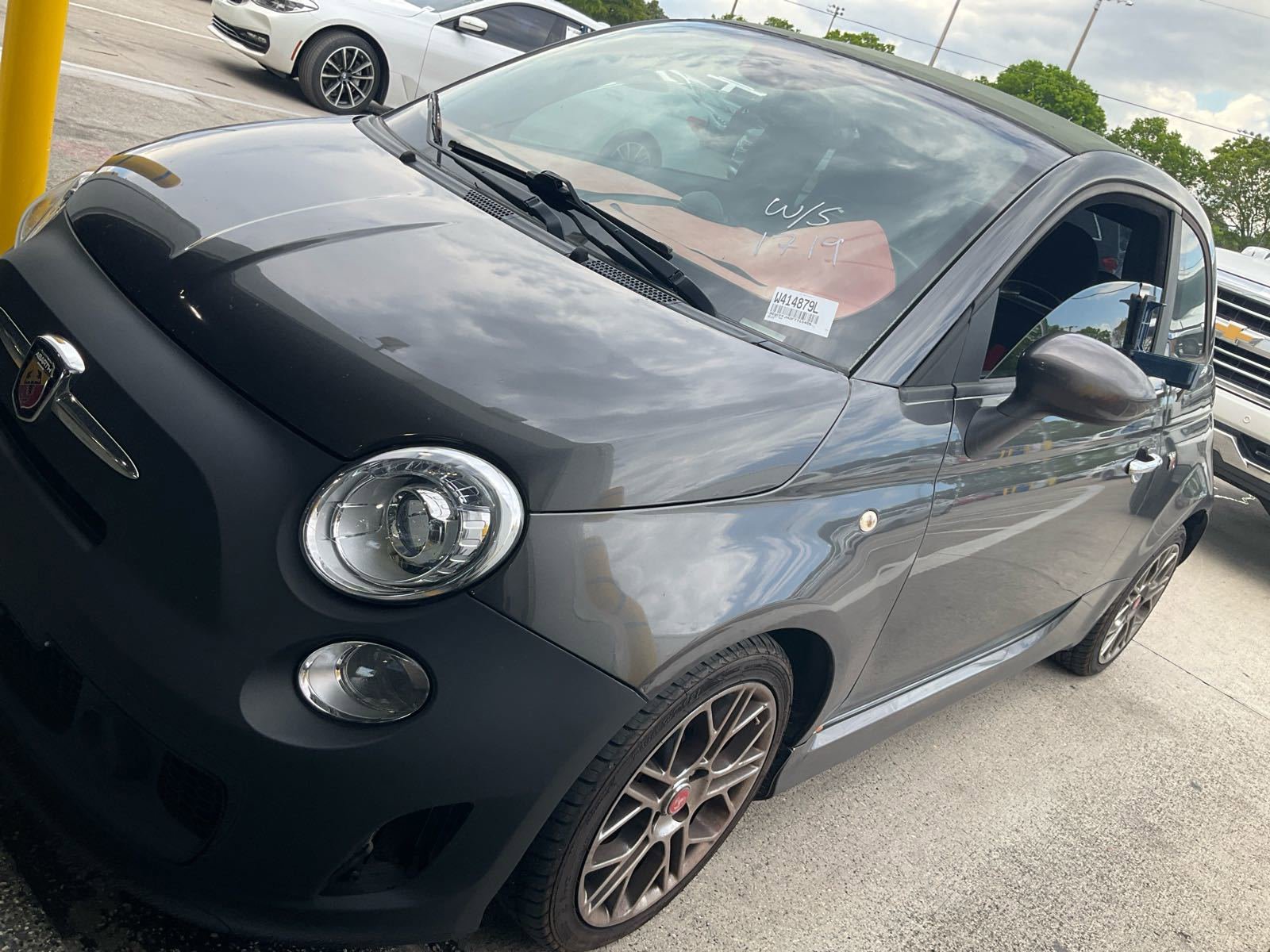 Used 2015 FIAT 500 Abarth w/ Beats Audio Package FWD image 1