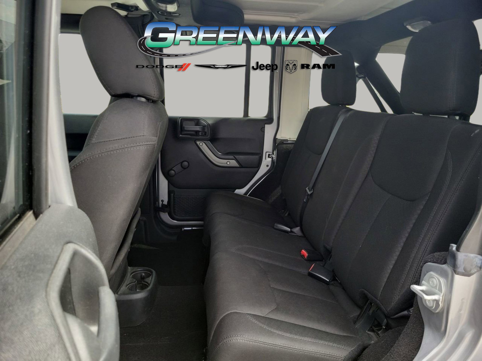 Used 2017 Jeep Wrangler Unlimited Sport w/ Connectivity Group AWD/4WD image 16