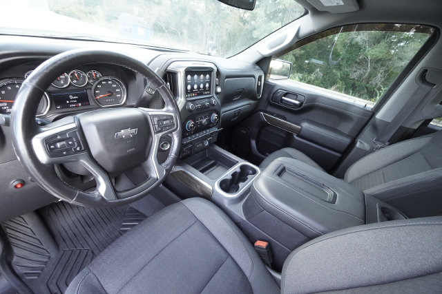 Used 2020 Chevrolet Silverado 1500 RST AWD/4WD image 28