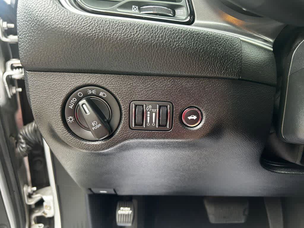 Used 2021 Dodge Challenger R/T RWD image 14