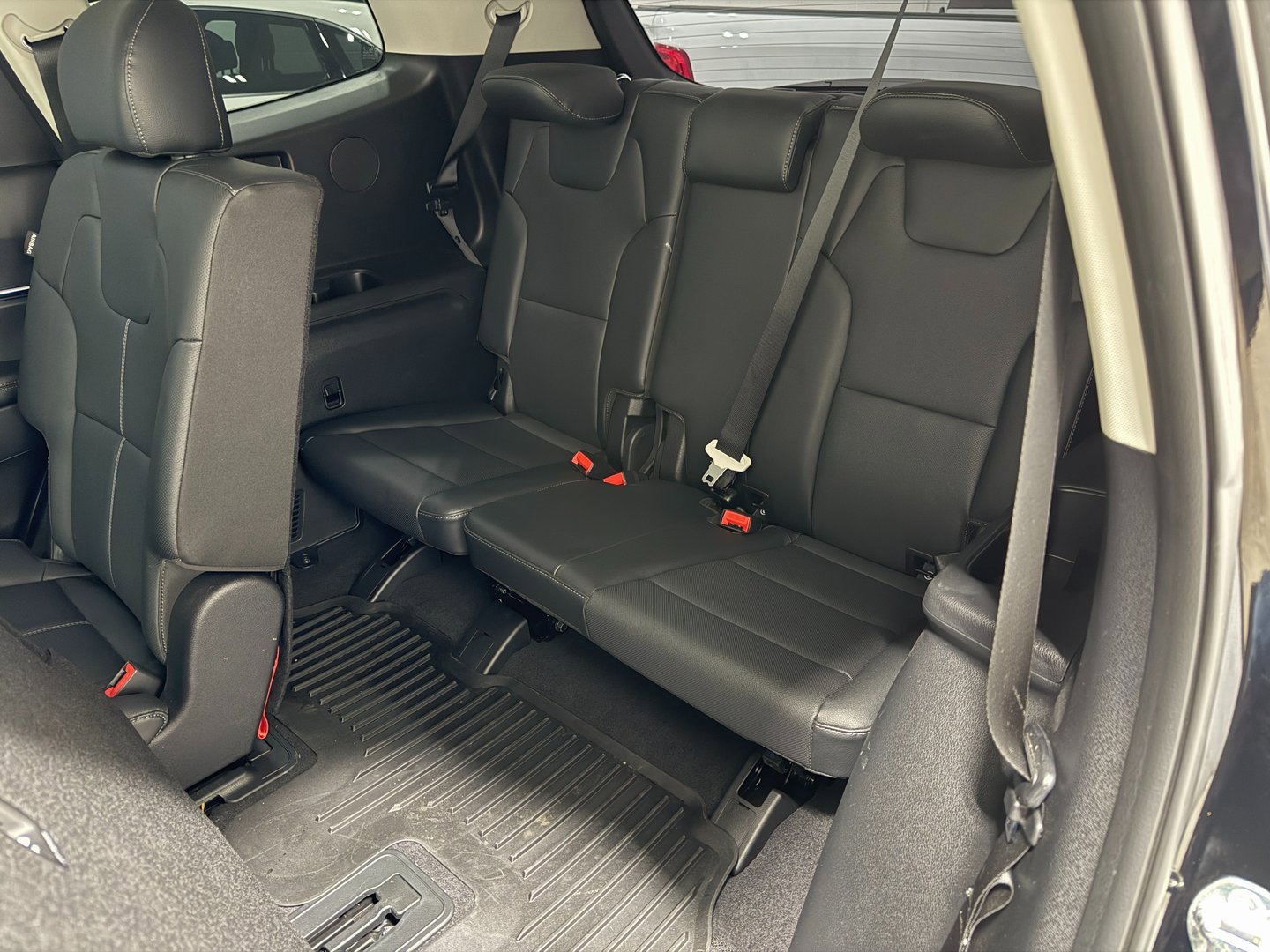 Used 2025 Kia Telluride EX image 50