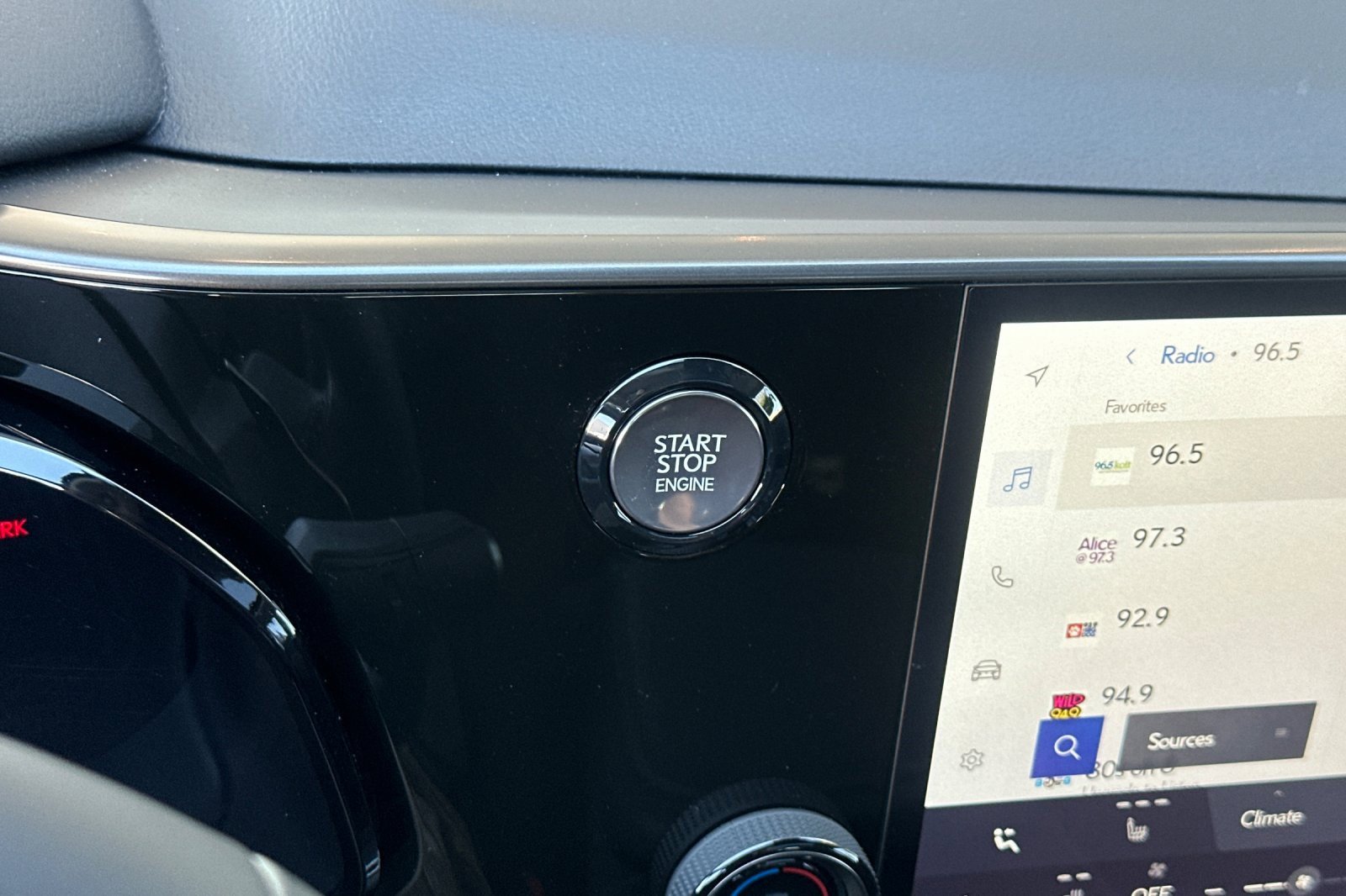 Used 2024 Lexus NX 350 AWD image 22