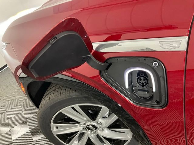 New 2026 Cadillac Vistiq Luxury w/ LPO, Floor Liner Package image 33