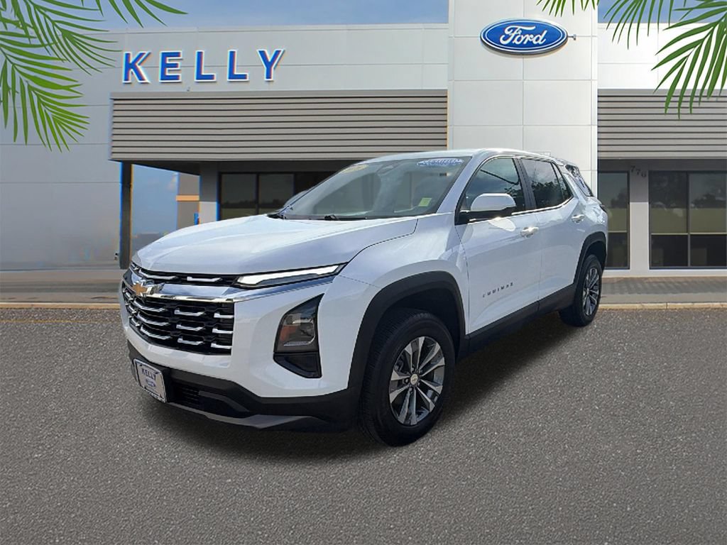 Used 2026 Chevrolet Equinox LT FWD image 1