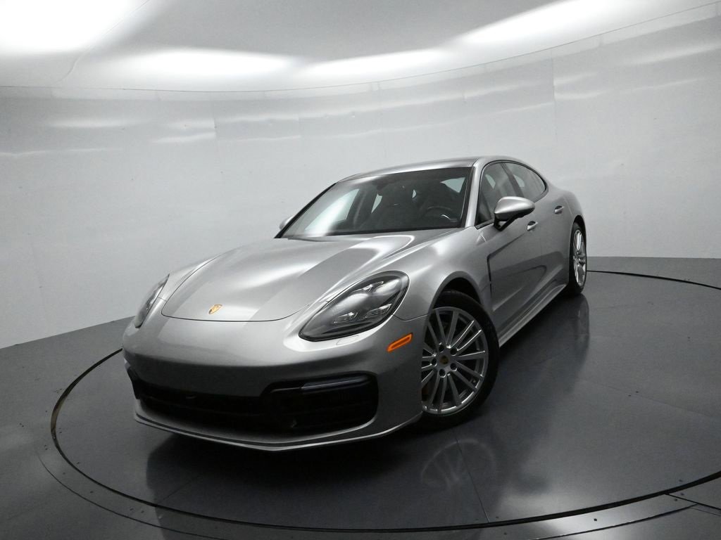 Certified 2020 Porsche Panamera GTS image 1