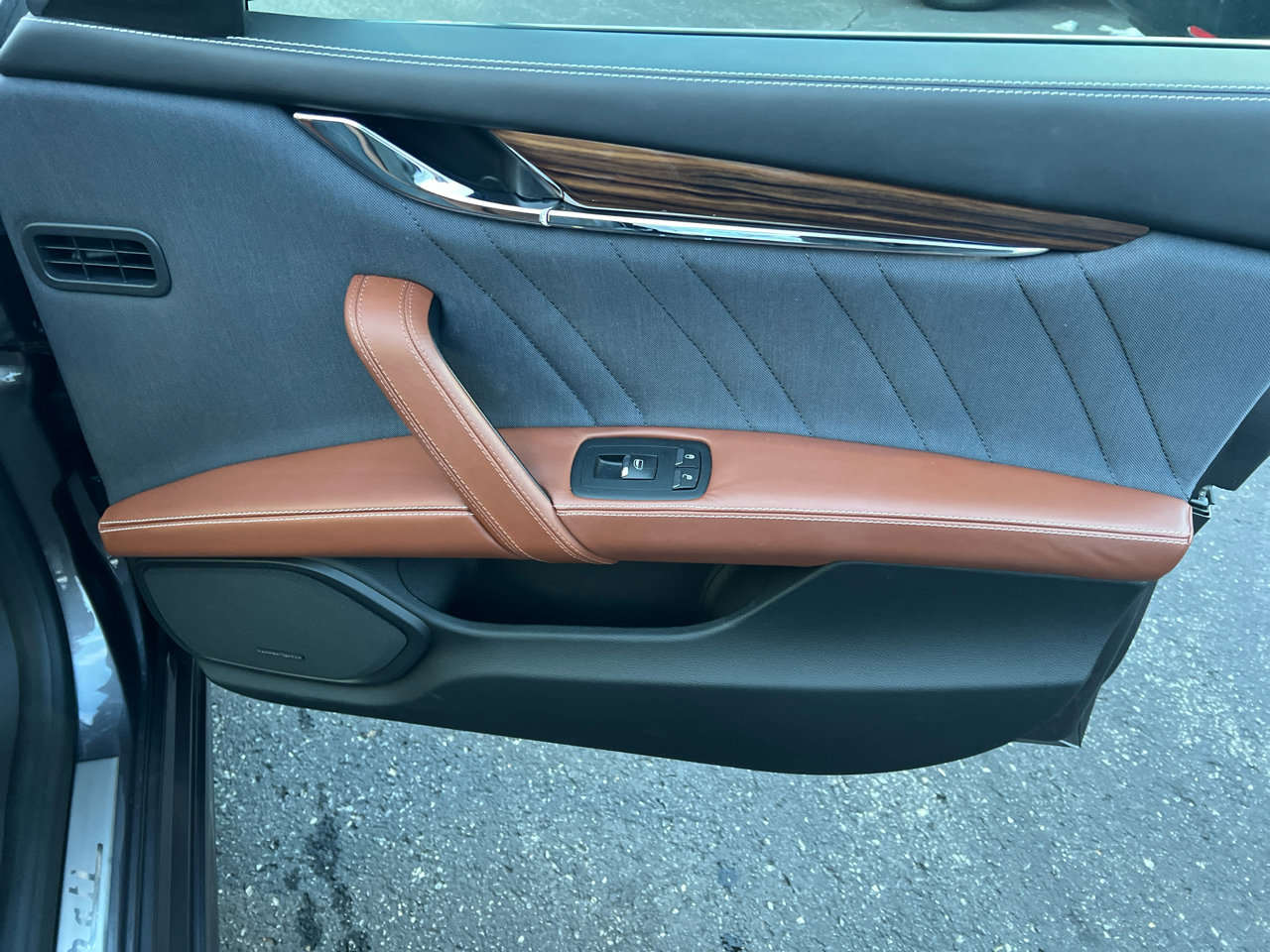 Used 2017 Maserati Quattroporte S GranLusso Q4 image 21