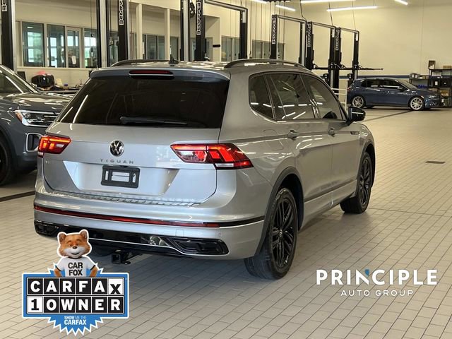 Certified 2022 Volkswagen Tiguan SE R-Line FWD image 11
