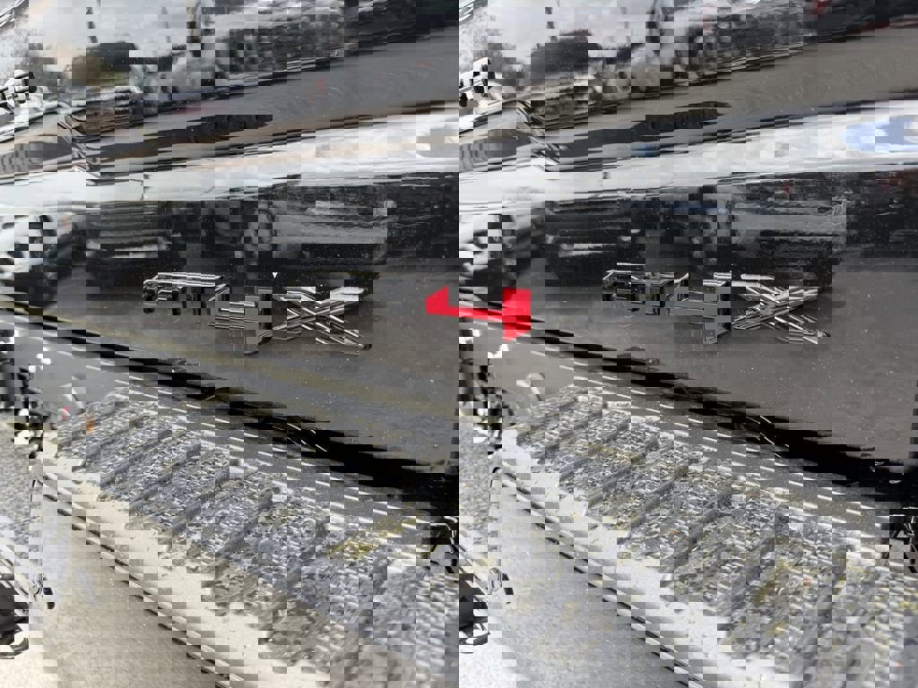 New 2026 GMC Sierra 1500 AT4X w/ LPO, Black Badging Package image 13