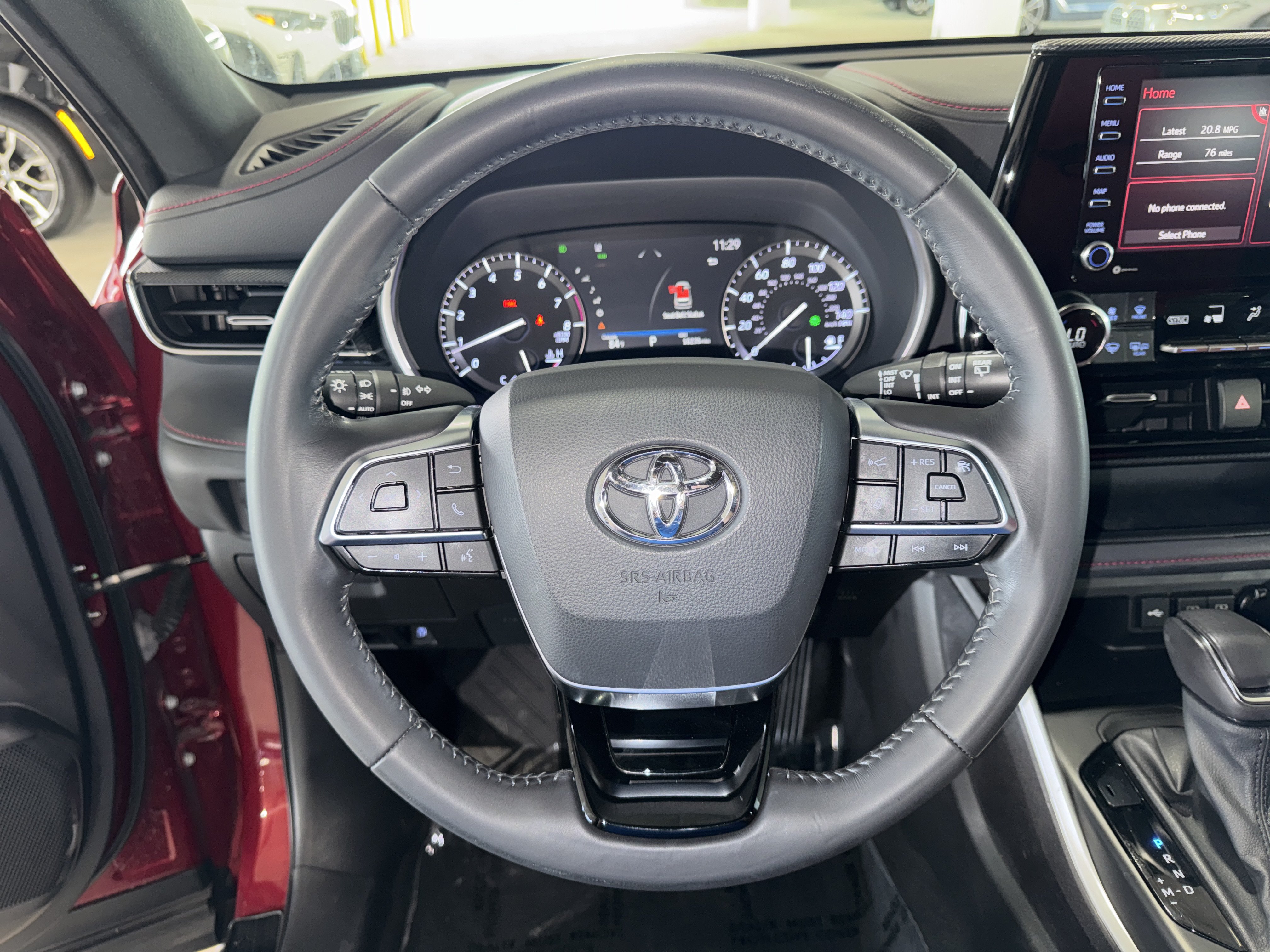 Used 2021 Toyota Highlander XSE AWD/4WD image 22