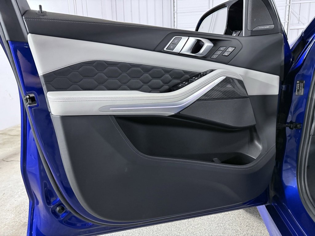 Used 2022 BMW X5 M w/ Competition Package 2 image 20