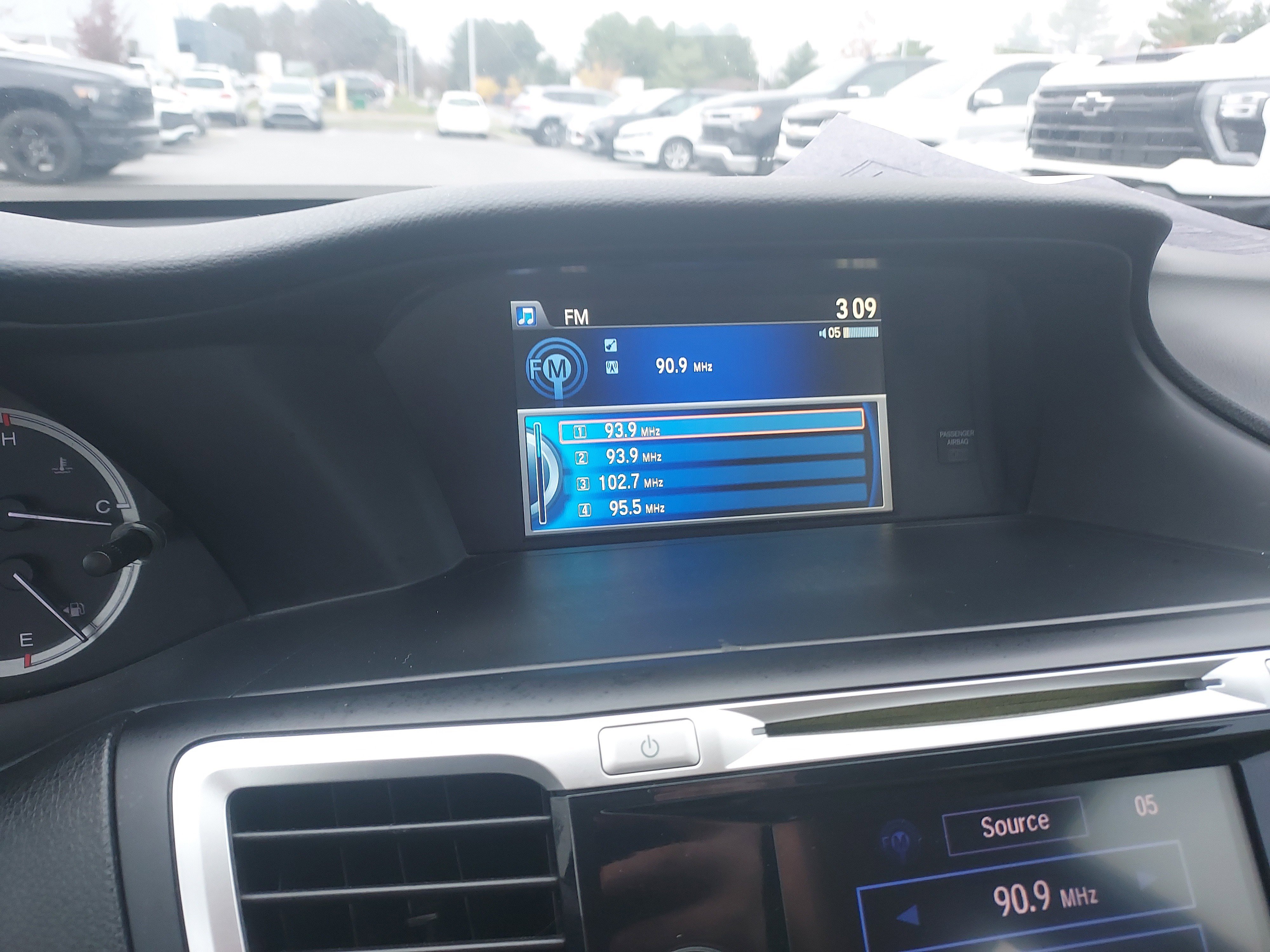 Used 2014 Honda Accord EX-L image 31