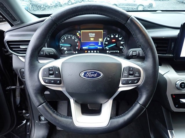 Certified 2023 Ford Explorer XLT w/ Equipment Group 202A image 24