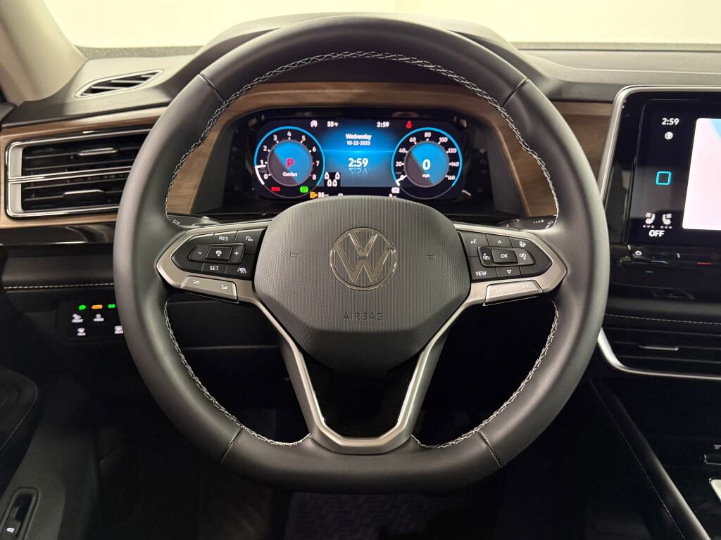 New 2026 Volkswagen Atlas SE image 11