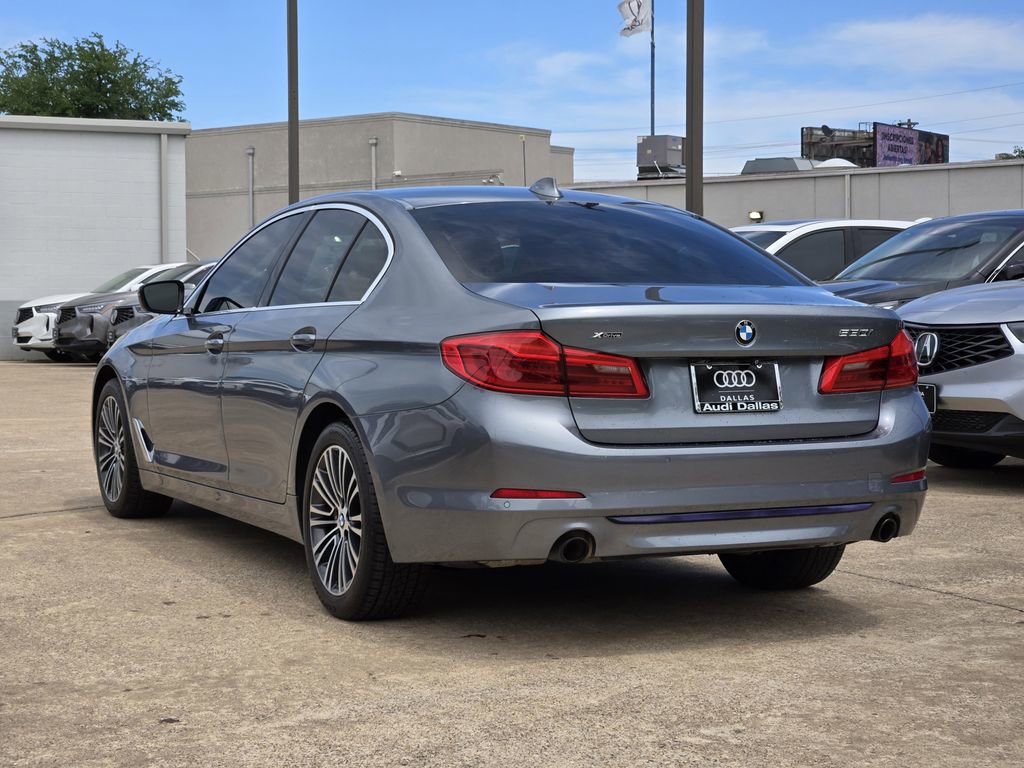 Used 2019 BMW 530i xDrive AWD/4WD image 11