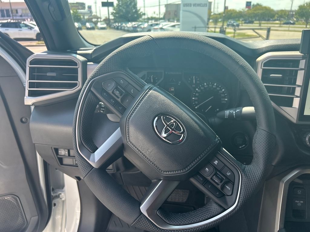 New 2026 Toyota Tundra SR5 image 18