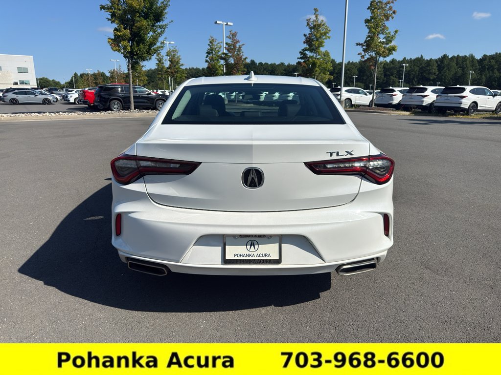 Used 2023 Acura TLX FWD image 6