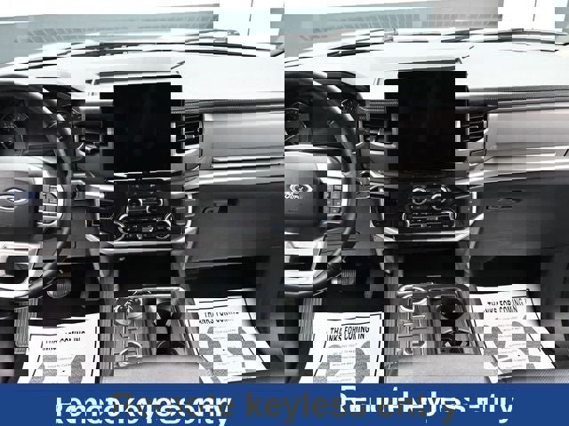 Used 2024 Ford Expedition XLT AWD/4WD image 19
