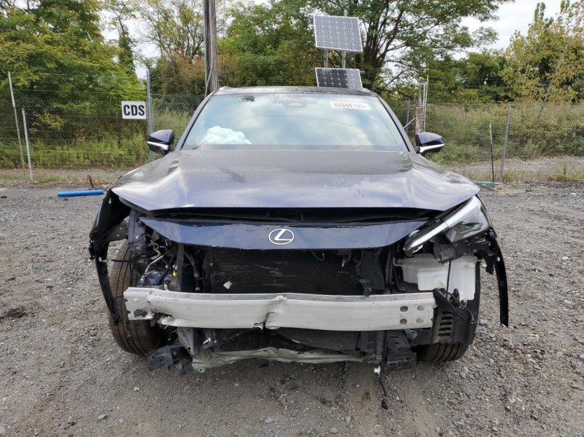 Used 2025 Lexus TX 350 AWD w/ Technology Package image 2