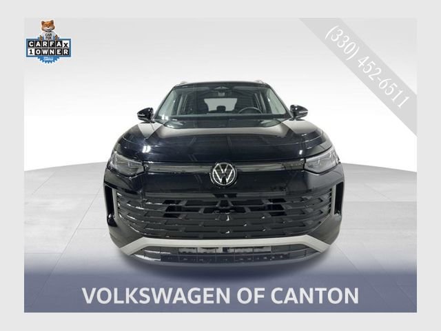 Certified 2025 Volkswagen Tiguan SE video 1