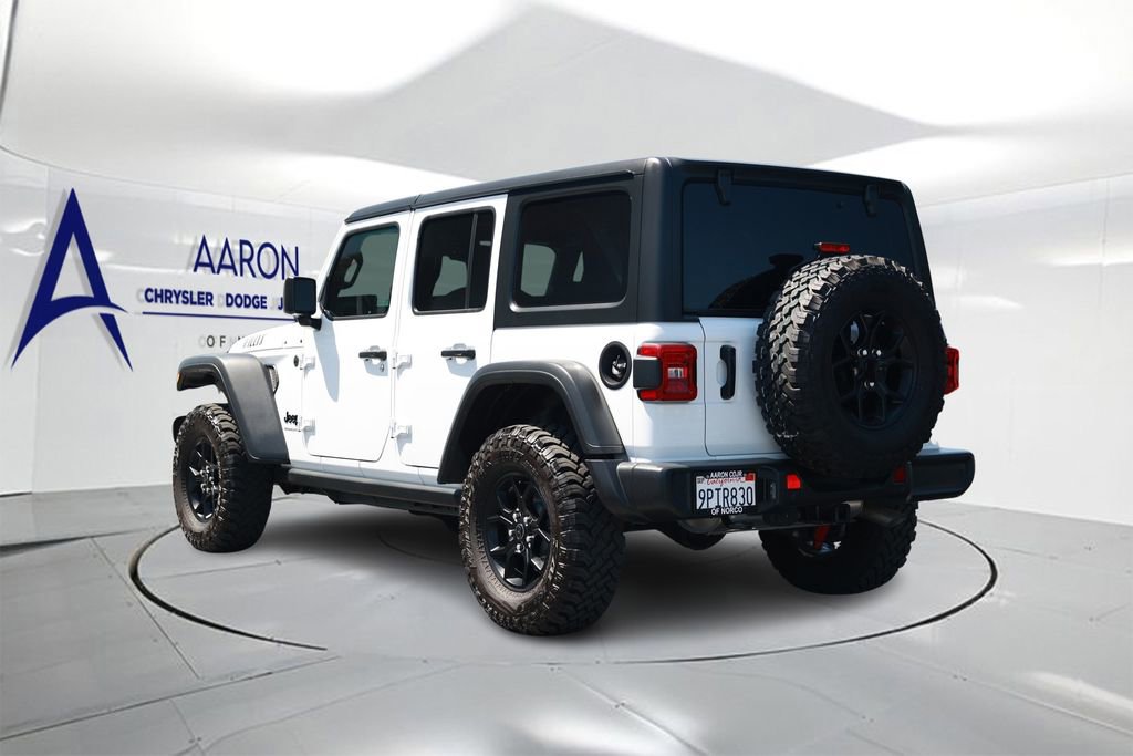 Used 2024 Jeep Wrangler Willys AWD/4WD image 2