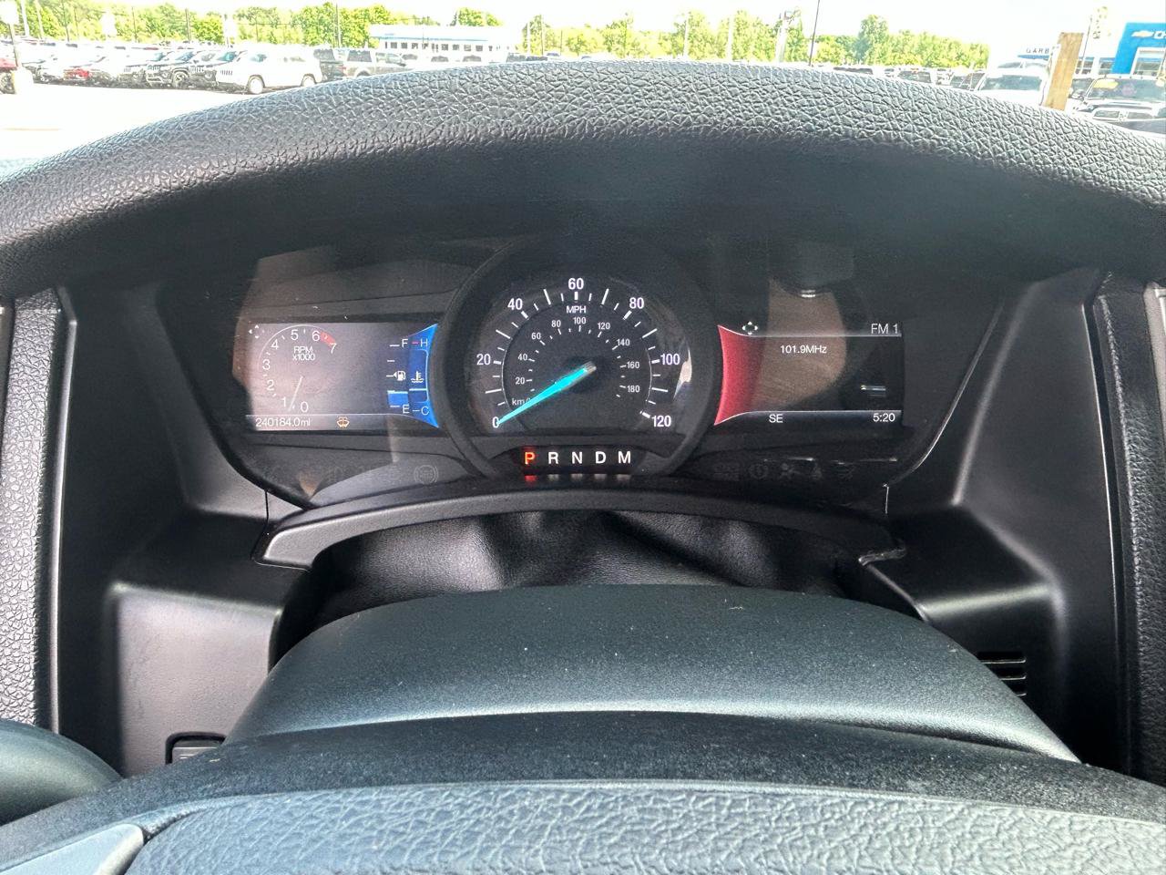Used 2016 Ford Expedition Limited AWD/4WD image 22