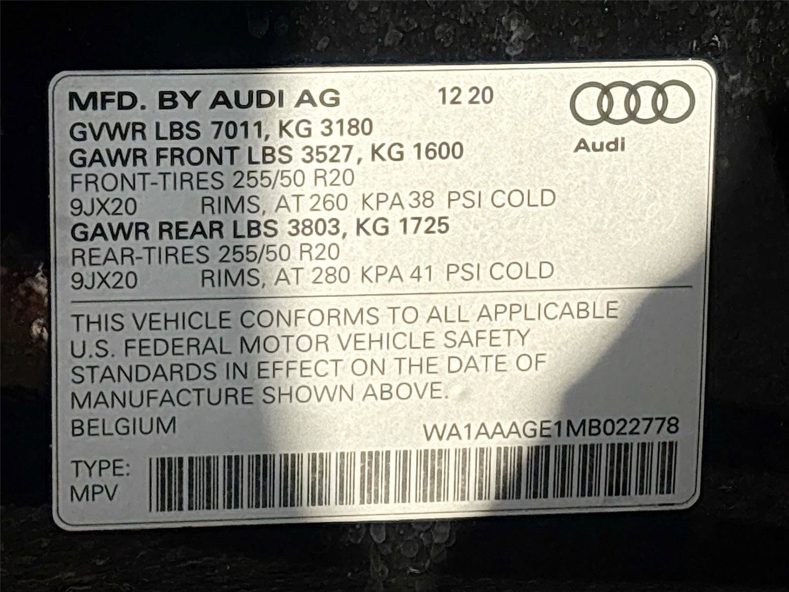 Used 2021 Audi e-tron Premium w/ Convenience Plus Package image 35